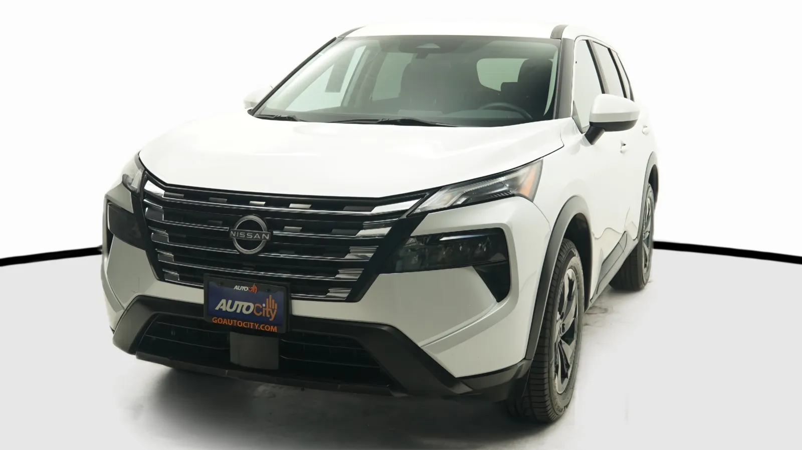 White 2024 Nissan Rogue SV for sale in El Cajon, CA