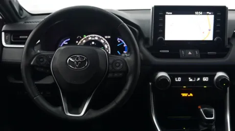 More photos of 2020 Toyota RAV4 Hybrid XSE at Auto City, CA