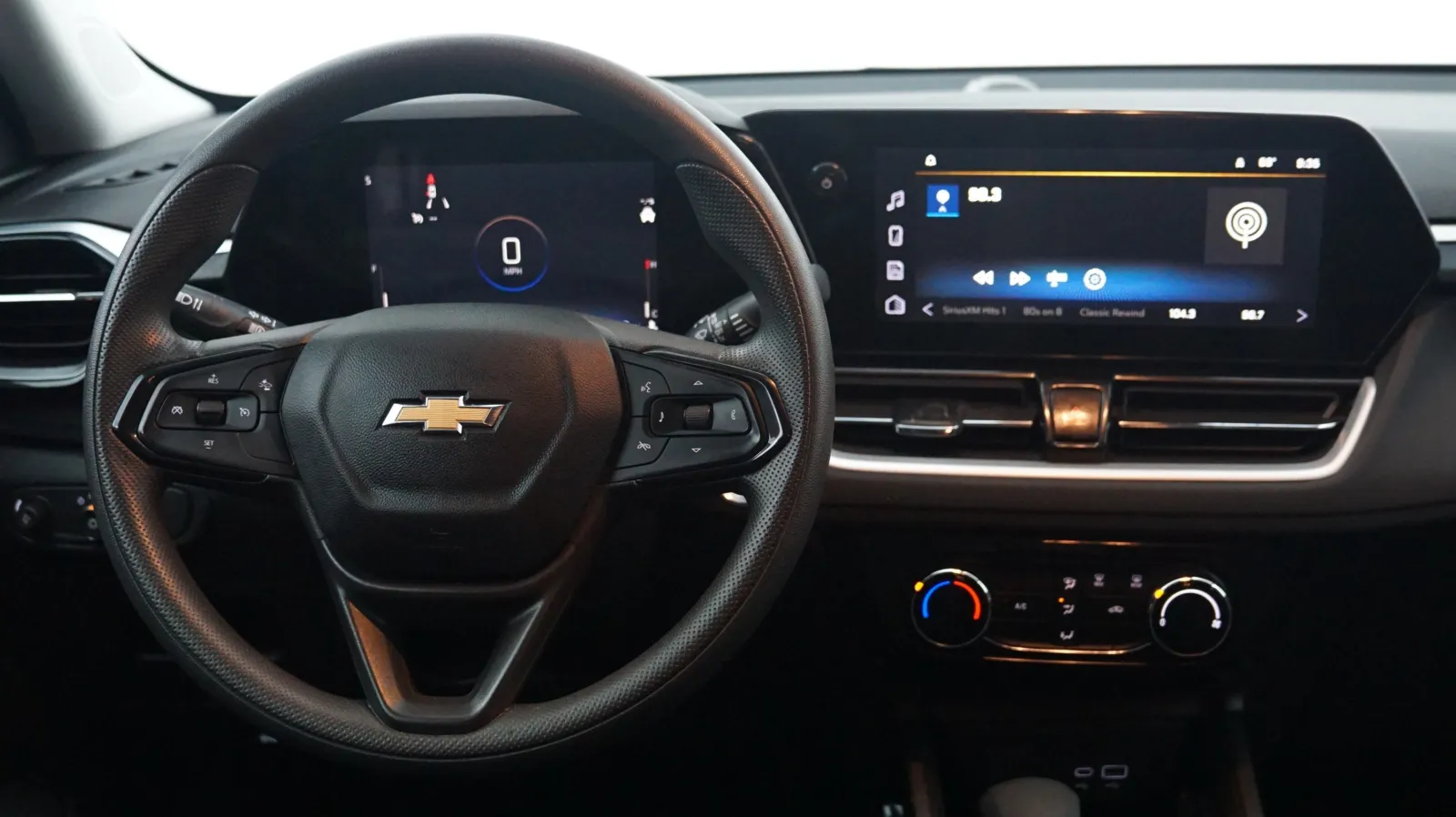 More photos of 2024 Chevrolet TrailBlazer LT at Auto City, CA