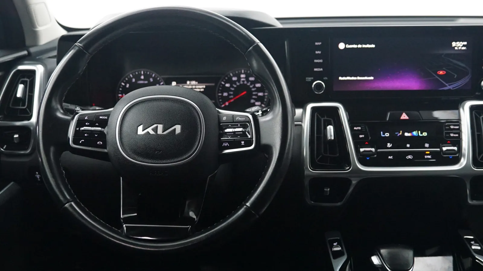 More photos of 2022 Kia Sorento SX at Auto City, CA