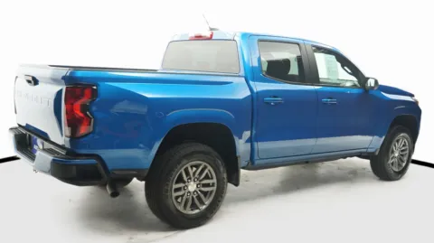 More photos of 2023 Chevrolet Colorado 2WD LT at Auto City, CA