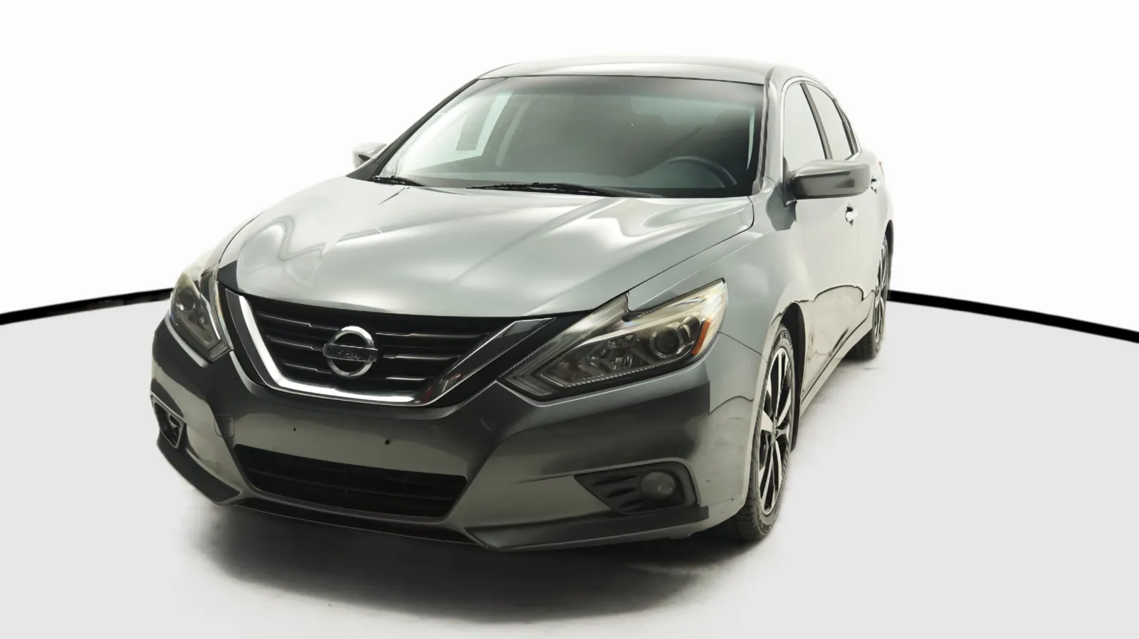 Gray 2018 Nissan Altima 2.5 SR for sale in El Cajon, CA