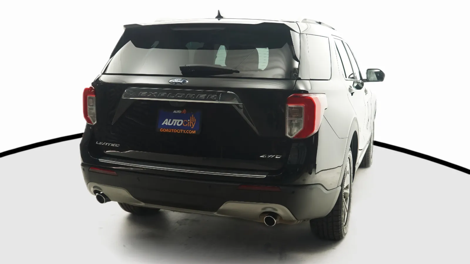 More photos of 2023 Ford Explorer Limited at Auto City, CA