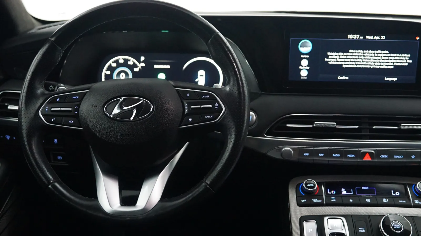 More photos of 2022 Hyundai PALISADE Calligraphy at Auto City, CA