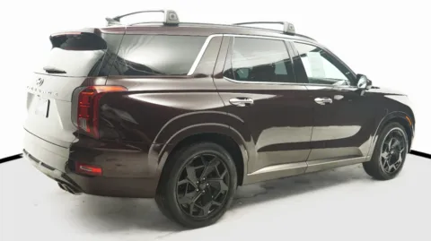 More photos of 2022 Hyundai PALISADE Calligraphy at Auto City, CA