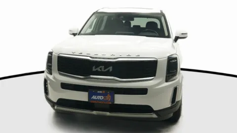 Another view of 2022 Kia Telluride EX for sale in El Cajon, CA at Auto City