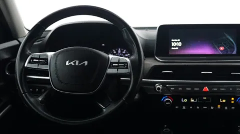 More photos of 2022 Kia Telluride EX at Auto City, CA