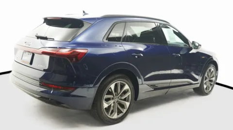 More photos of 2021 Audi e-tron Premium Plus at Auto City, CA