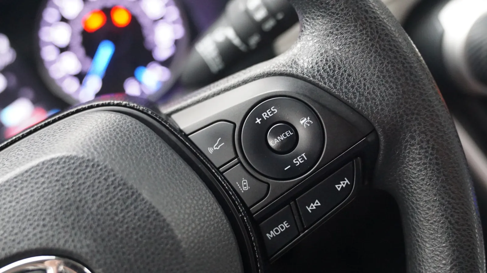 Toyota RAV4 photo 19
