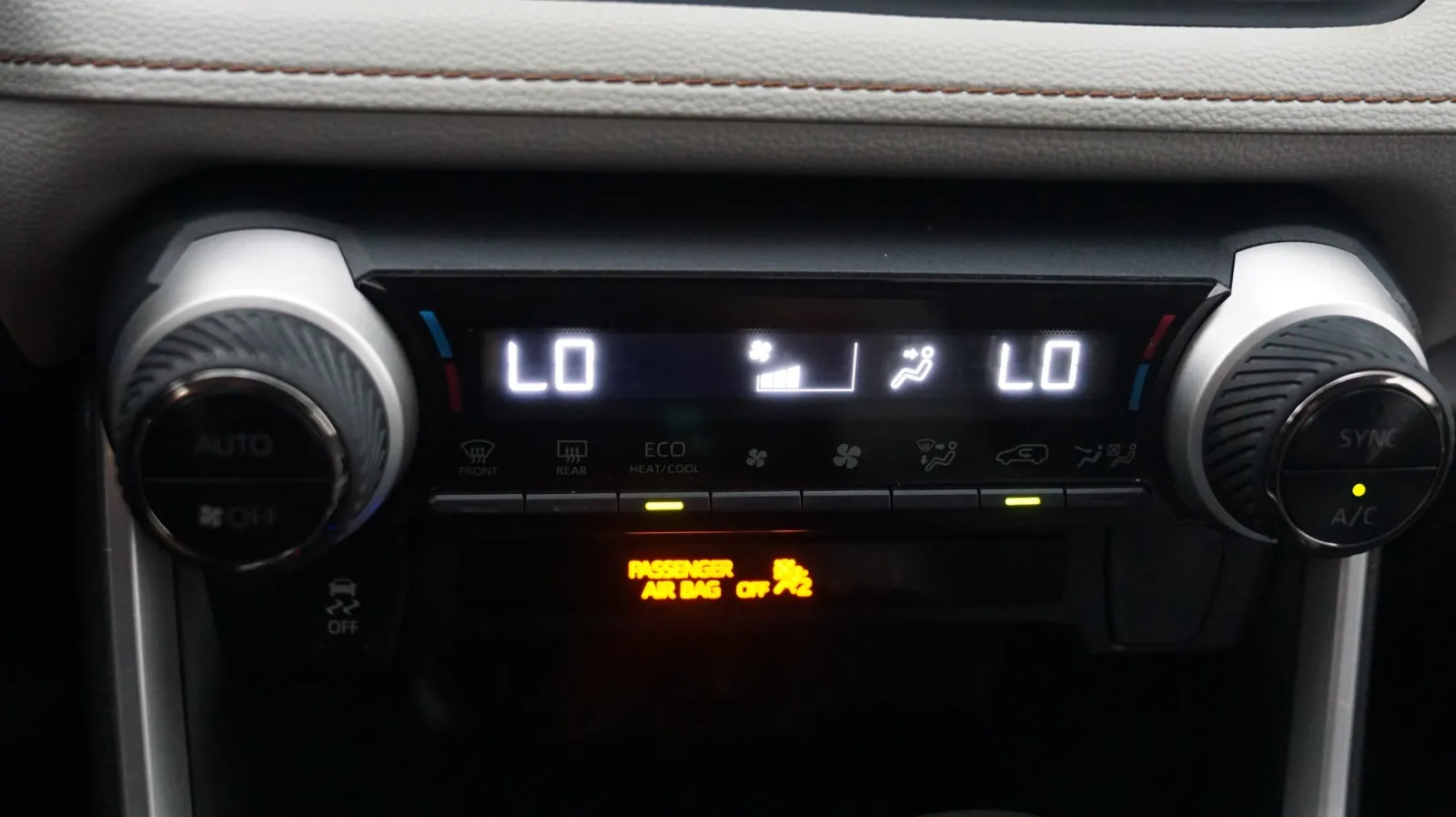 Toyota RAV4 photo 21