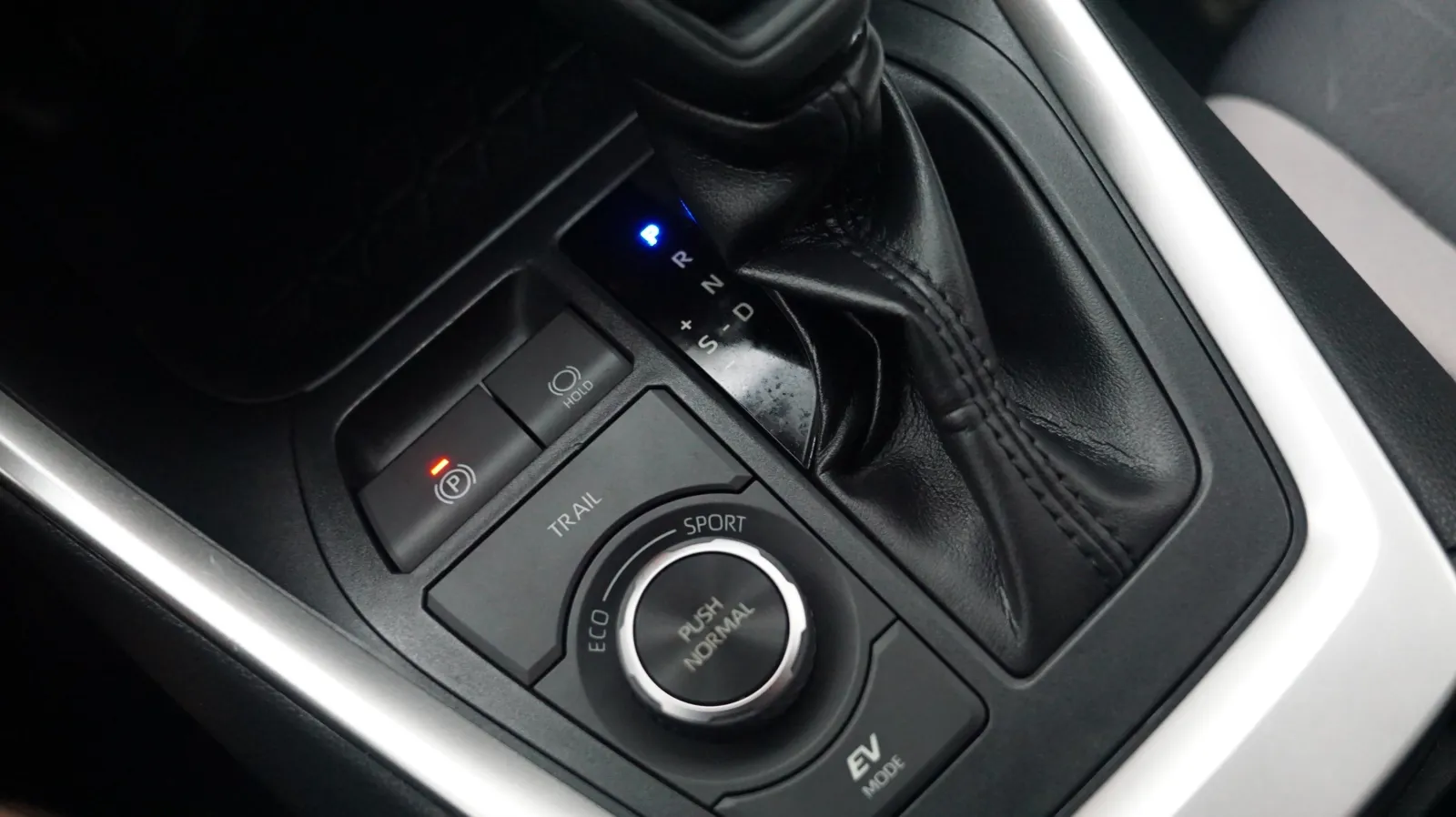 Toyota RAV4 photo 22