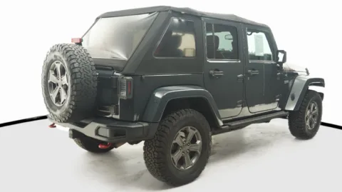 More photos of 2017 Jeep Wrangler Unlimited Rubicon Recon at Auto City, CA