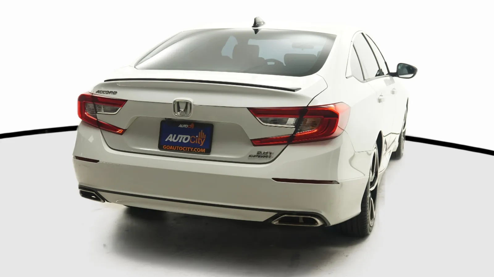 Honda Accord photo 8