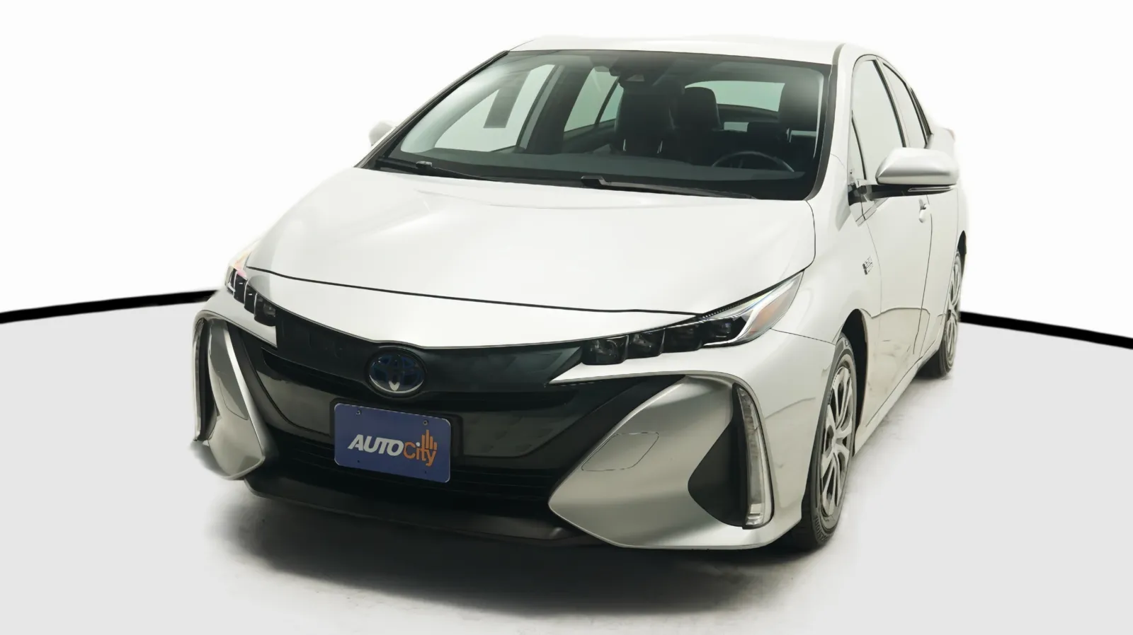 Silver 2020 Toyota Prius Prime XLE for sale in El Cajon, CA