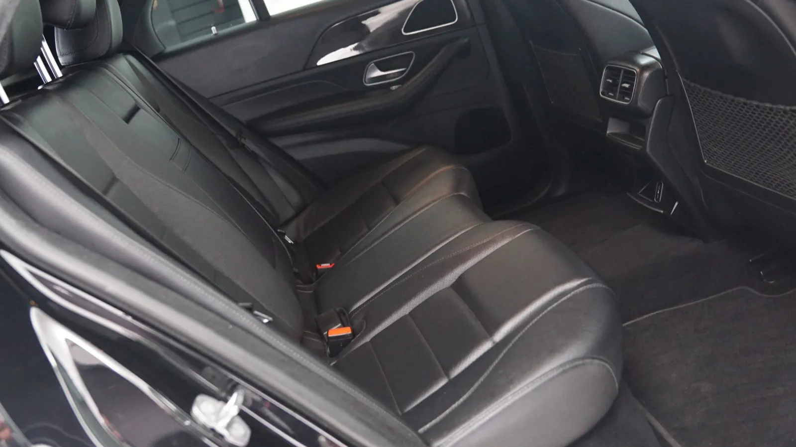 Mercedes-Benz GLE photo 11
