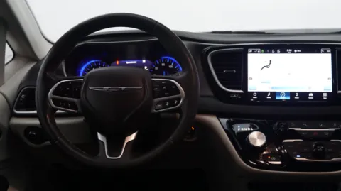 More photos of 2023 Chrysler Pacifica Touring L at Auto City, CA