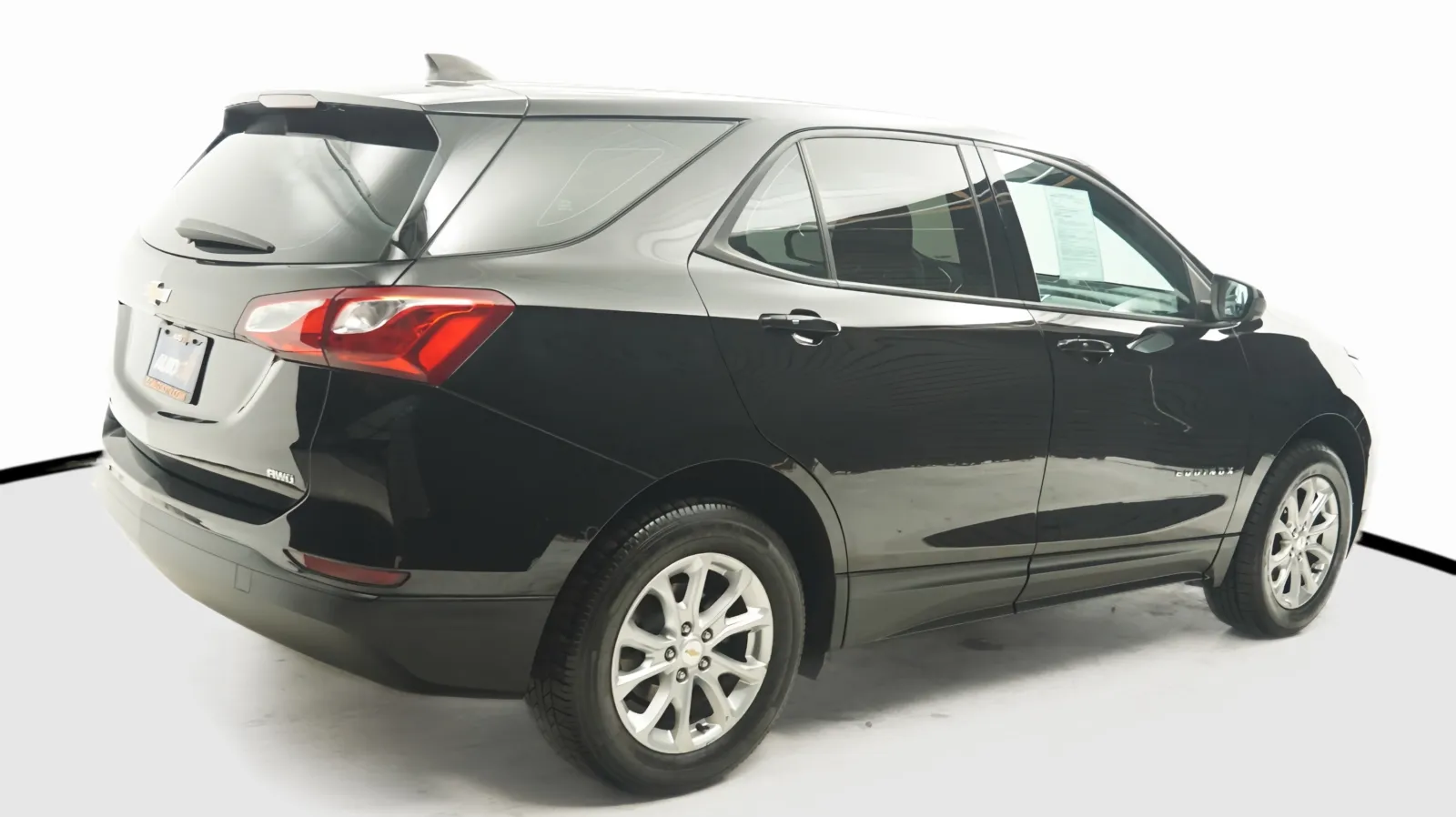 More photos of 2019 Chevrolet Equinox LS at Auto City, CA