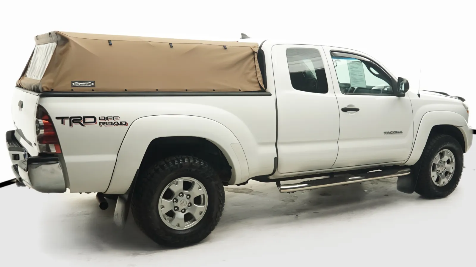 More photos of 2017 Toyota Tacoma SR5 at Auto City, CA