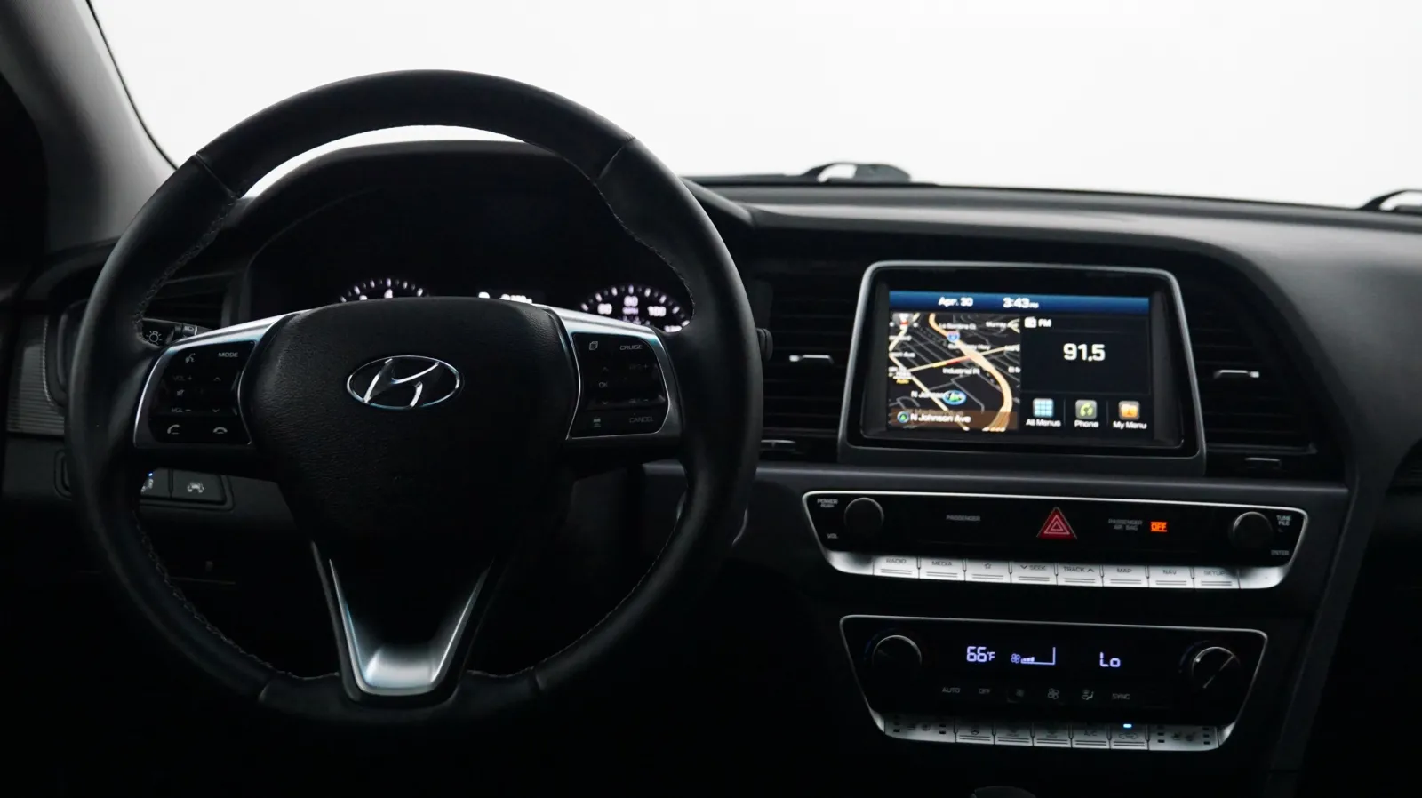 More photos of 2018 Hyundai Sonata Limited at Auto City, CA