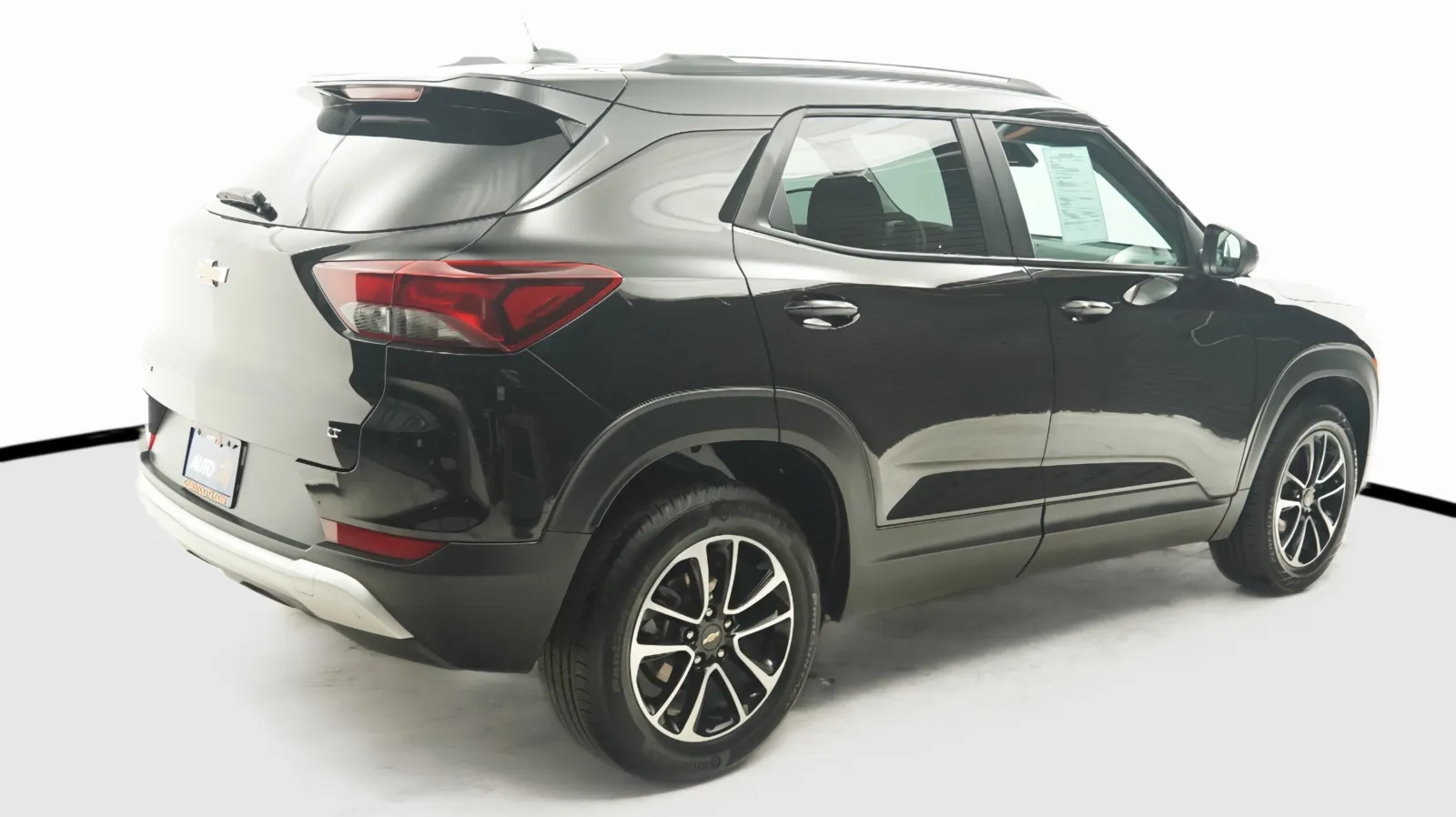 More photos of 2025 Chevrolet TrailBlazer LT at Auto City, CA