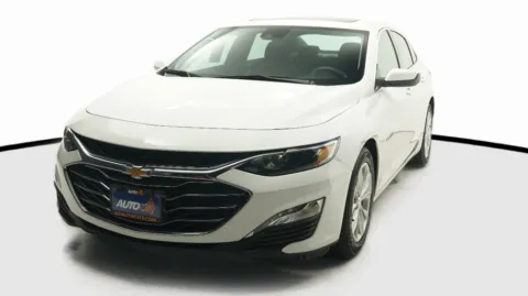 White 2023 Chevrolet Malibu LT for sale in El Cajon, CA