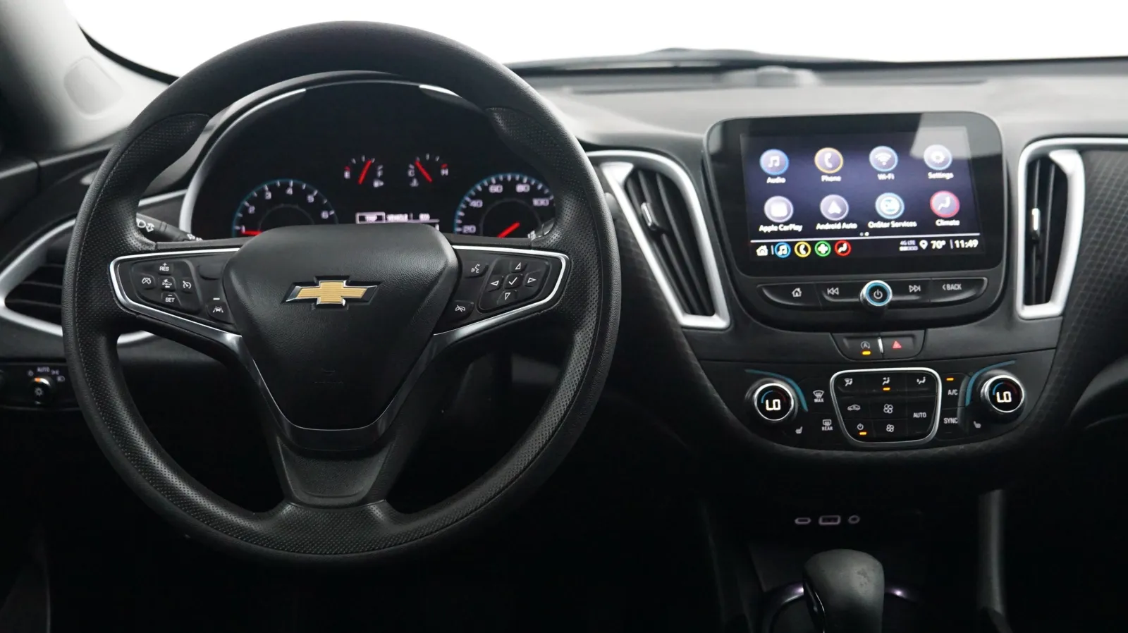 More photos of 2023 Chevrolet Malibu LT at Auto City, CA