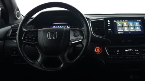 More photos of 2022 Honda Pilot EX-L at Auto City, CA