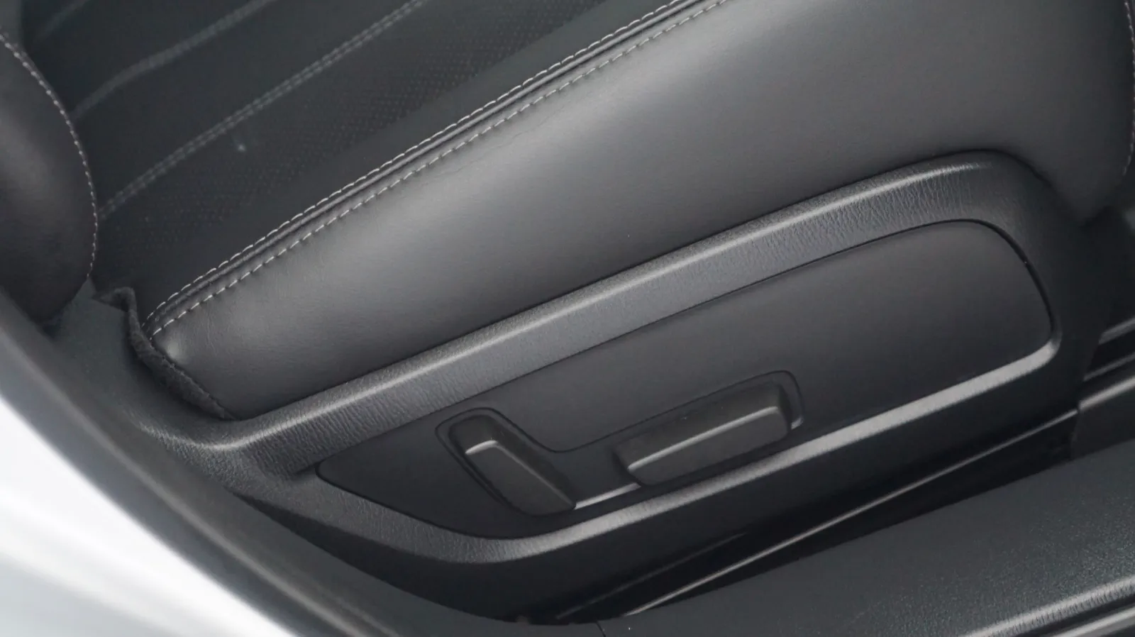 Mazda Mazda6 photo 14