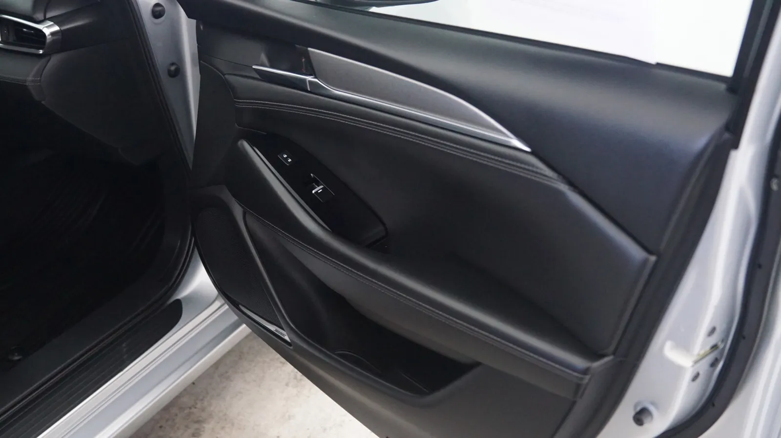 Mazda Mazda6 photo 15
