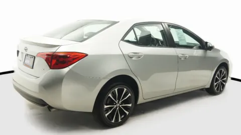 More photos of 2017 Toyota Corolla SE at Auto City, CA