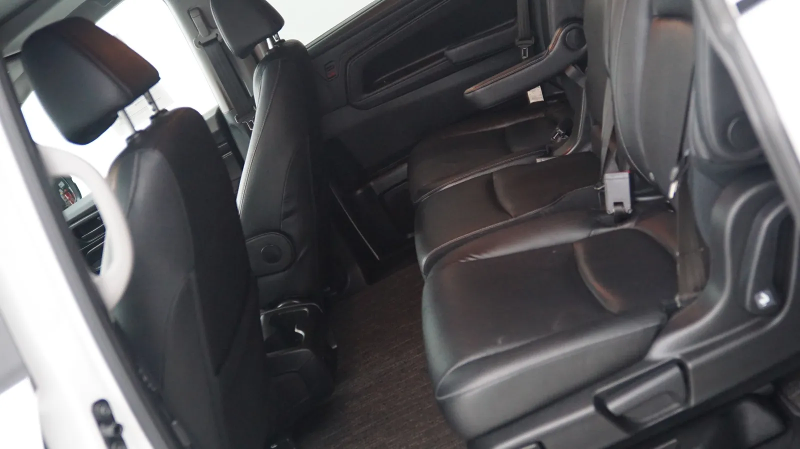 Honda Odyssey photo 12