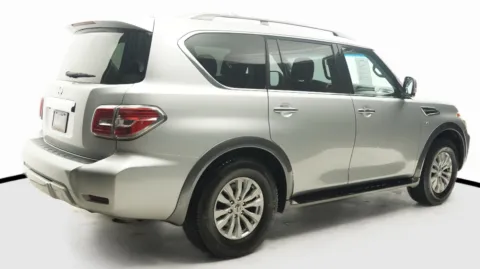 More photos of 2017 Nissan Armada SV at Auto City, CA