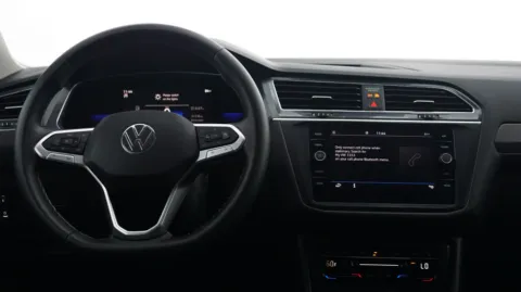 More photos of 2023 Volkswagen Tiguan SE at Auto City, CA