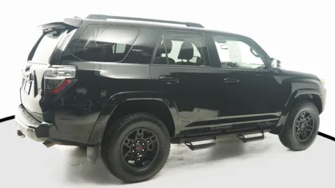 More photos of 2019 Toyota 4Runner TRD Off Road Premium at Auto City, CA