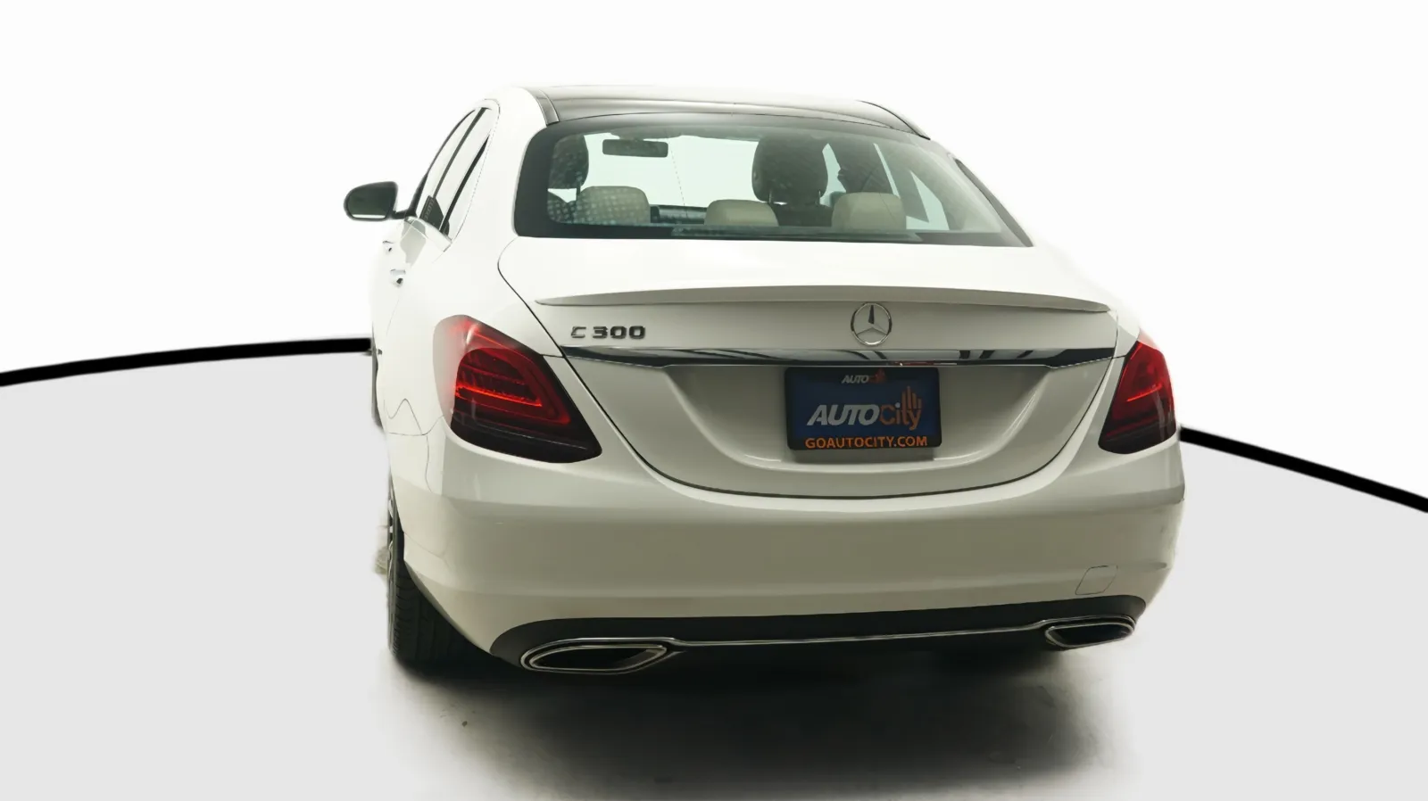 Mercedes-Benz C-Class photo 13