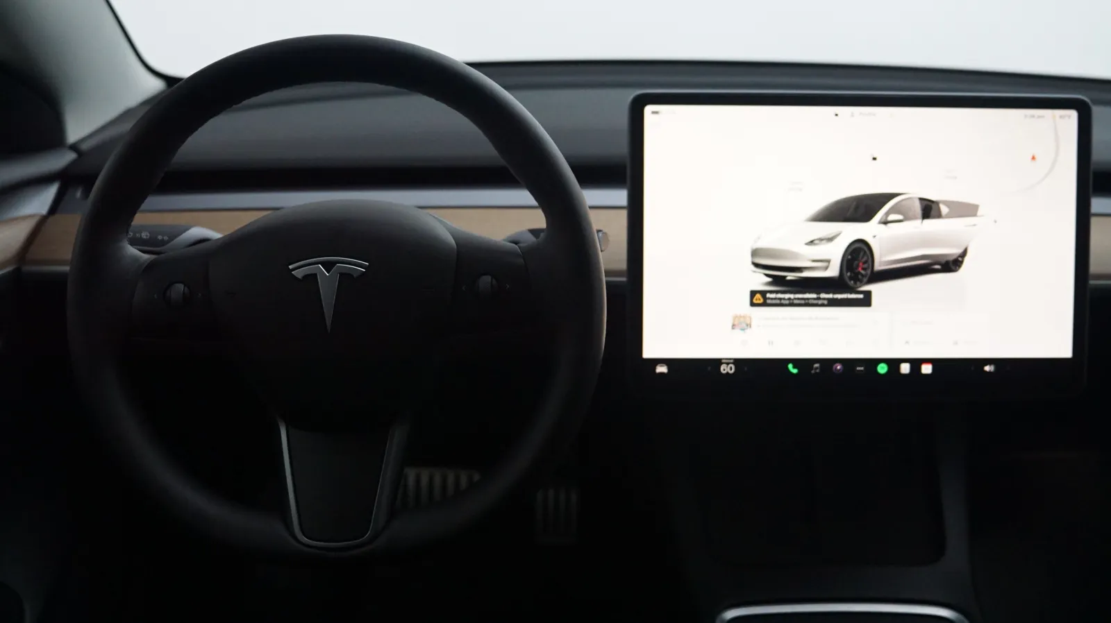 More photos of 2022 Tesla Model 3 Performance at Auto City, CA