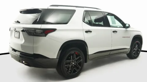 More photos of 2020 Chevrolet Traverse Premier at Auto City, CA