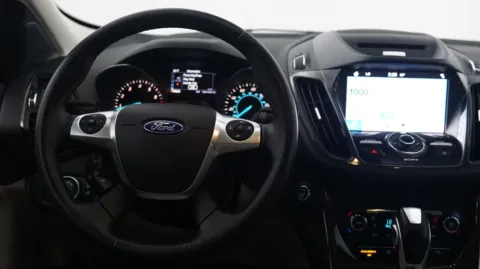 More photos of 2016 Ford Escape Titanium at Auto City, CA