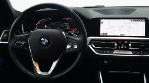 More photos of 2021 BMW 3-Series 330i at Auto City, CA