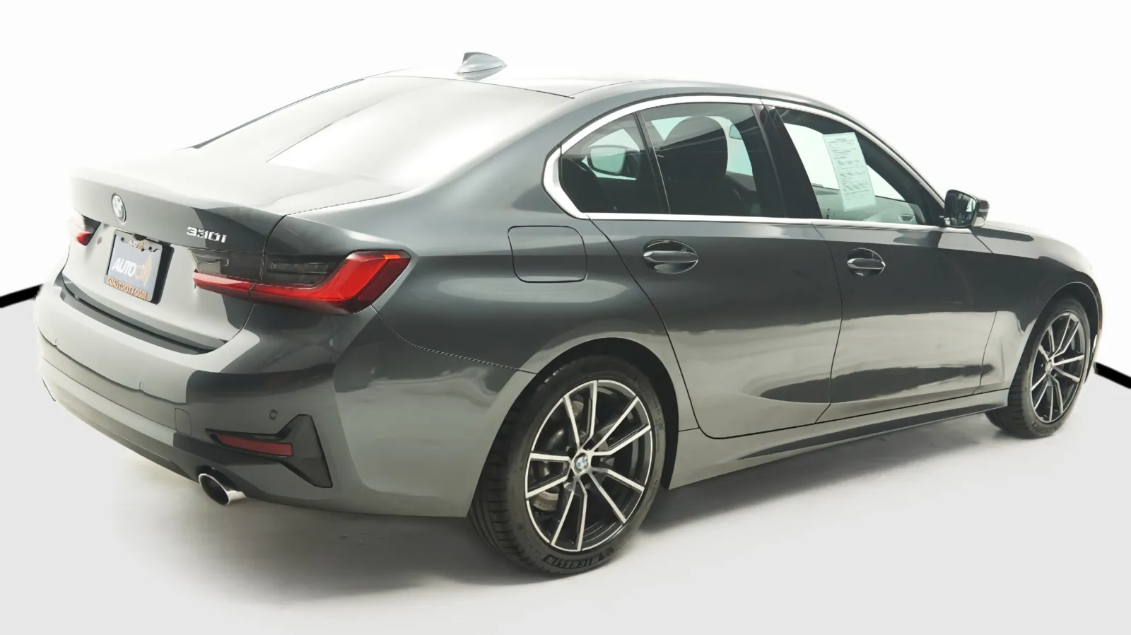 More photos of 2021 BMW 3-Series 330i at Auto City, CA