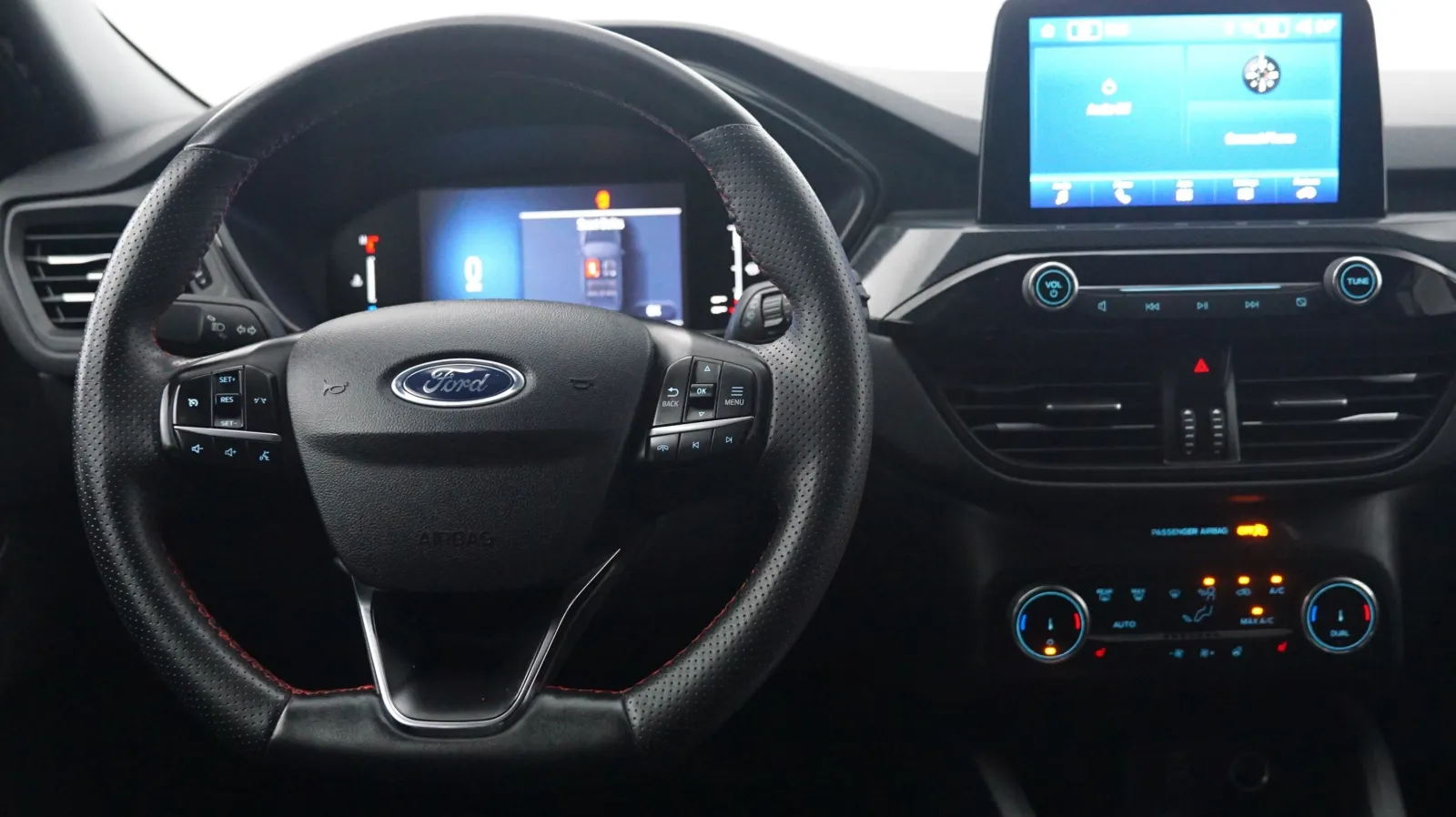 More photos of 2024 Ford Escape ST-Line at Auto City, CA