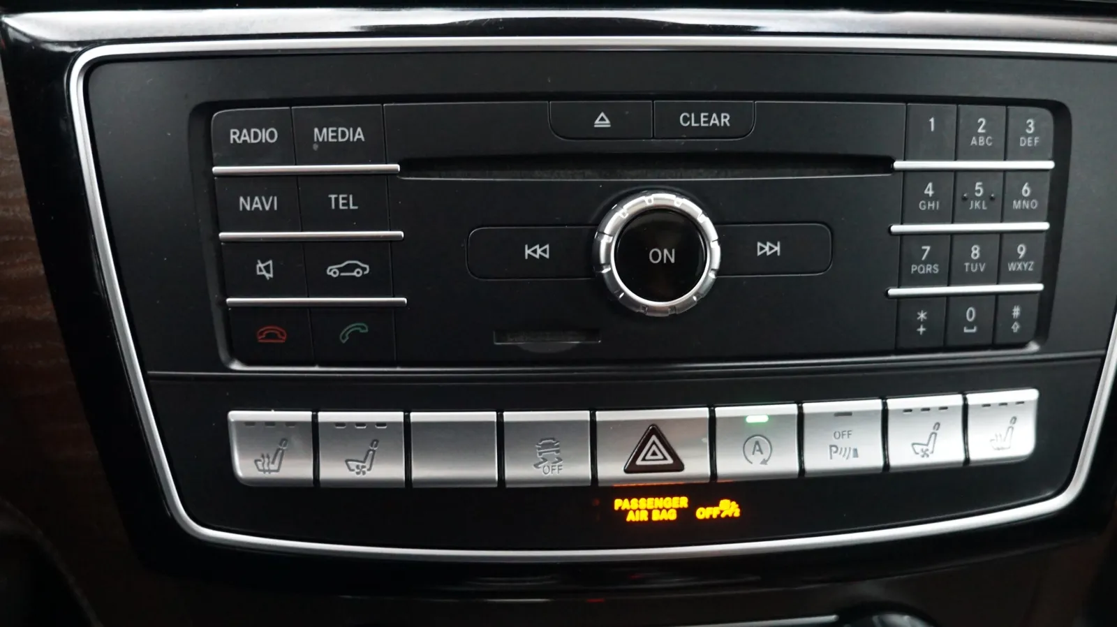 Mercedes-Benz GLS photo 21