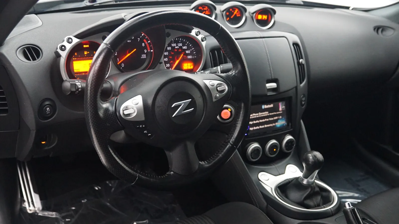 More photos of 2020 Nissan 370Z Coupe at Auto City, CA