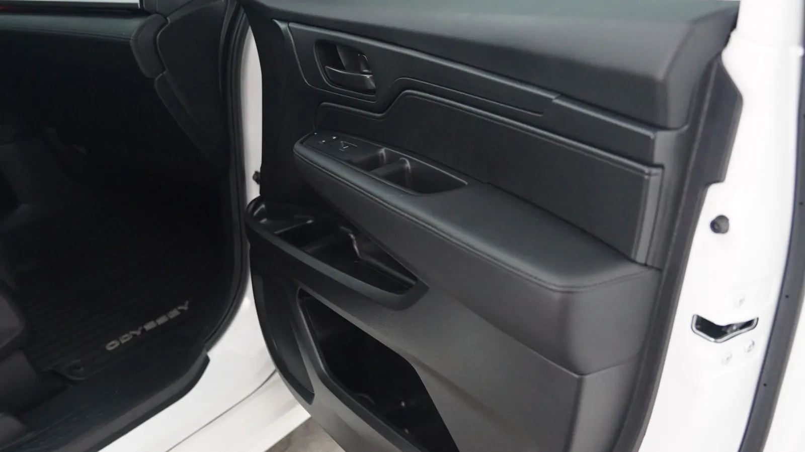 Honda Odyssey photo 39