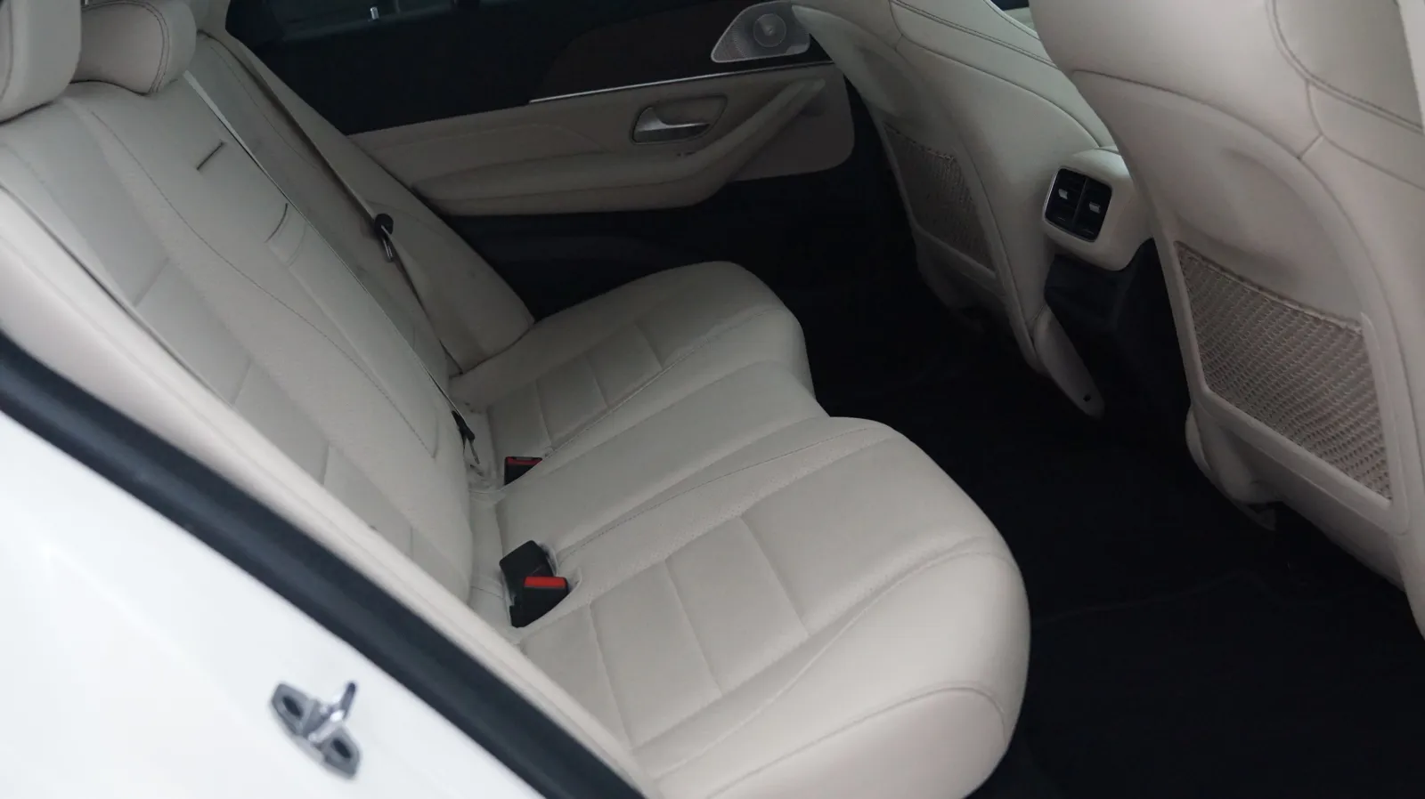 Mercedes-Benz GLE photo 11