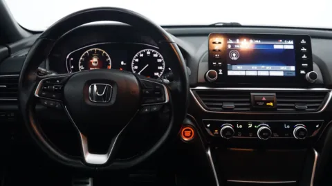 More photos of 2022 Honda Accord Sport at Auto City, CA