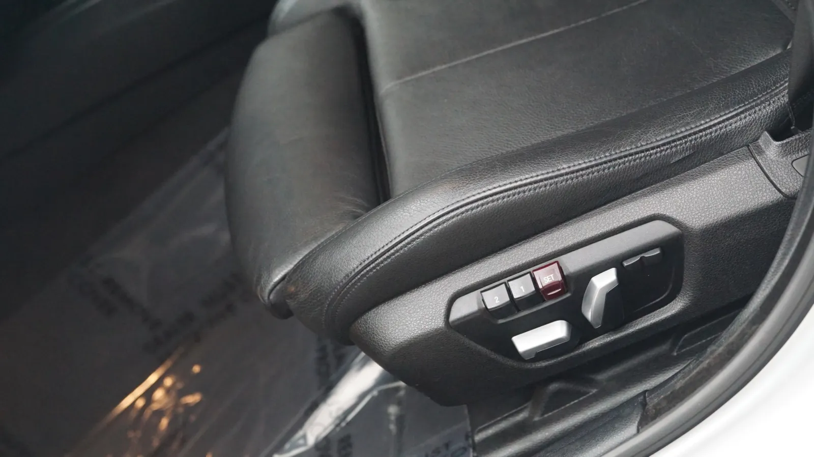 BMW 4 Series photo 16