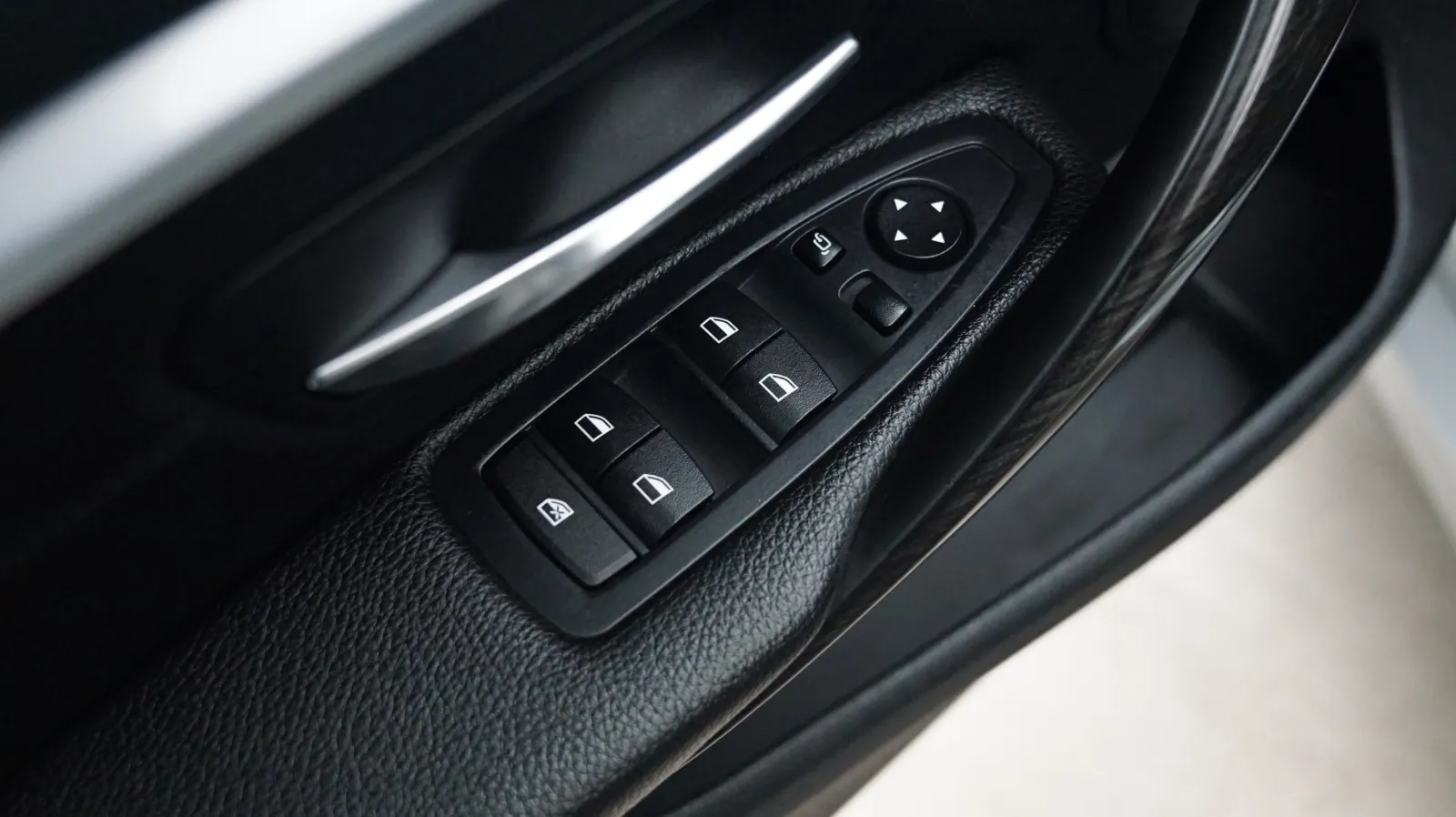 BMW 4 Series photo 18