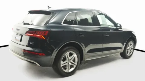 More photos of 2018 Audi Q5 Premium Plus at Auto City, CA