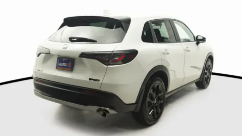 More photos of 2023 Honda HR-V Sport at Auto City, CA